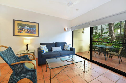 Reef Club Resort - New Castle Holiday 3