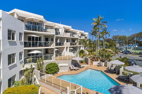 Regatta Noosa - New Castle Holiday 0