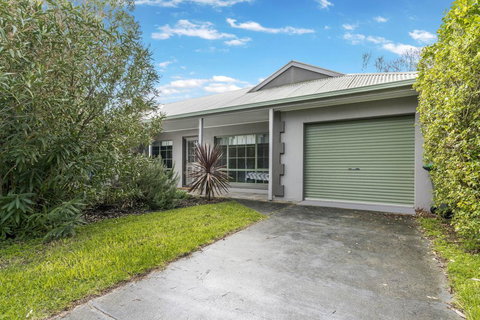 RIPPLE DREAM - INVERLOCH - New Castle Holiday 0