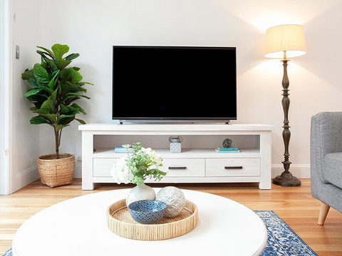 RIPPLES-hosted By:L'Abode Accommodation - New Castle Holiday 3