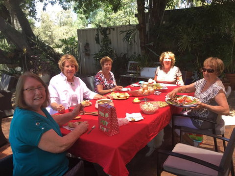 Riverfront71 B&B - New Castle Holiday 3