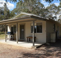 Robinsons Cabin - New Castle Holiday