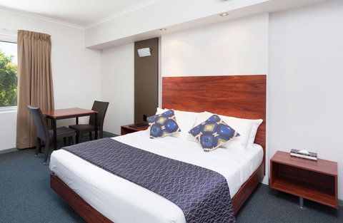 Rocklea International Motel - New Castle Holiday 0