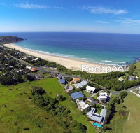 ROCKPOOL 4 night min - New Castle Holiday