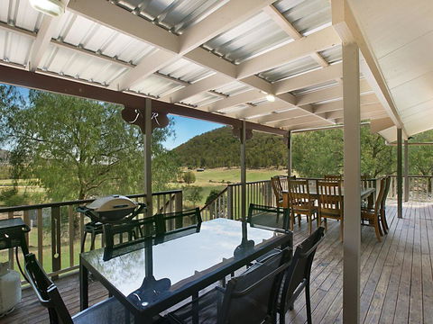 Rosa House In Broke, 4br House In Walking Distance To Cellar Doors - New Castle Holiday 0