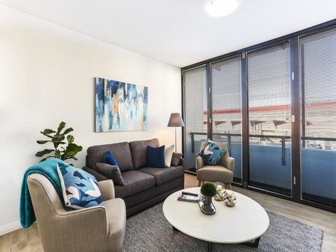 ROSEBERY REST (I723)-L'Abode Accommodation - New Castle Holiday 1