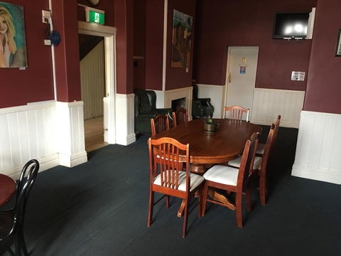 Royal Exchange Hotel - New Castle Holiday 3