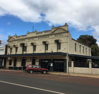 Royal Exchange Hotel - New Castle Holiday