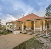 Royal National Park Cottages - New Castle Holiday