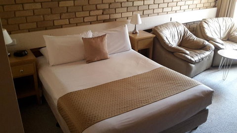 Rutherglen Motor Inn - New Castle Holiday 3