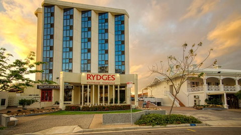Rydges Southbank Townsville - New Castle Holiday 0