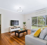 Rye Beach Holiday Home - New Castle Holiday