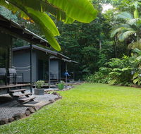 Safari Lodge - New Castle Holiday
