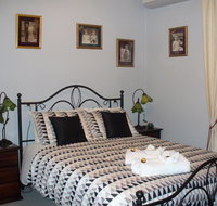 Salter Station. Blanchetown. South Australia - New Castle Holiday