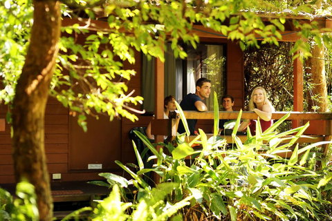 Samurai Beach Bungalows - Port Stephens YHA - New Castle Holiday 0