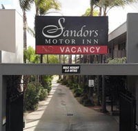 Sandors Motor Inn - New Castle Holiday