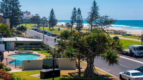Sandrift Beachfront Apartments - New Castle Holiday 0