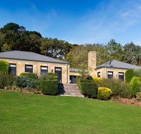 Sandstone Estate - New Castle Holiday