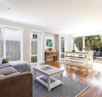 Sandy Feet - New Castle Holiday