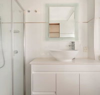 Sapphire Waters Unit 3 - New Castle Holiday