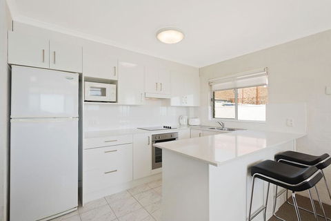 Sapphire Waters Unit 3 - New Castle Holiday 1