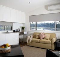 Savannah Cabins Taronga Western Plains Zoo - New Castle Holiday