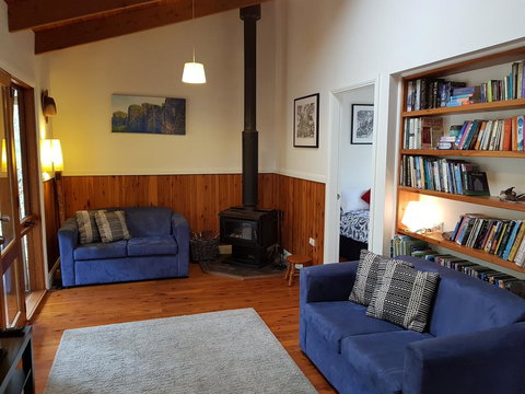 Scribble Gum Cottage - New Castle Holiday 2