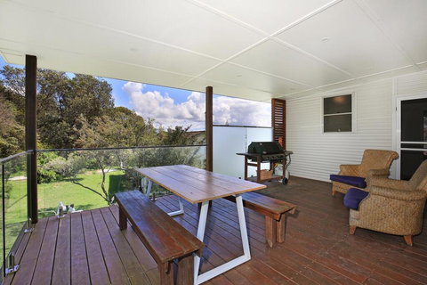 Sea Mist - Pet Friendly - Direct Access To Beach - New Castle Holiday 2