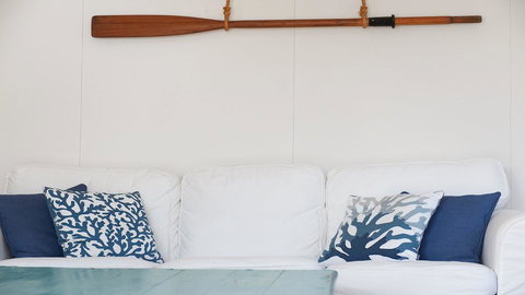 Sea Urchin, 9 Sandy Point Road - New Castle Holiday 1