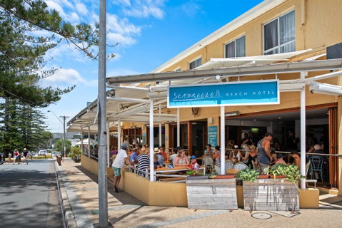 Seabreeze Beach Hotel - New Castle Holiday 0