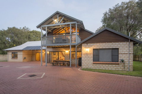 Seagull - New Castle Holiday 0