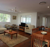 SEAMIST - New Castle Holiday