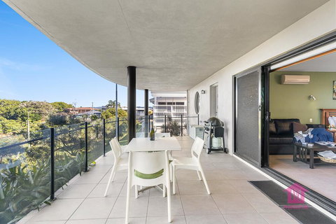 Seamist - New Castle Holiday 1