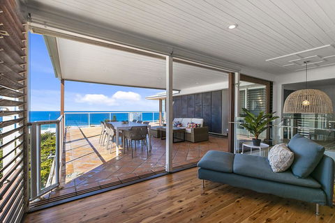 Seascape - New Castle Holiday 0