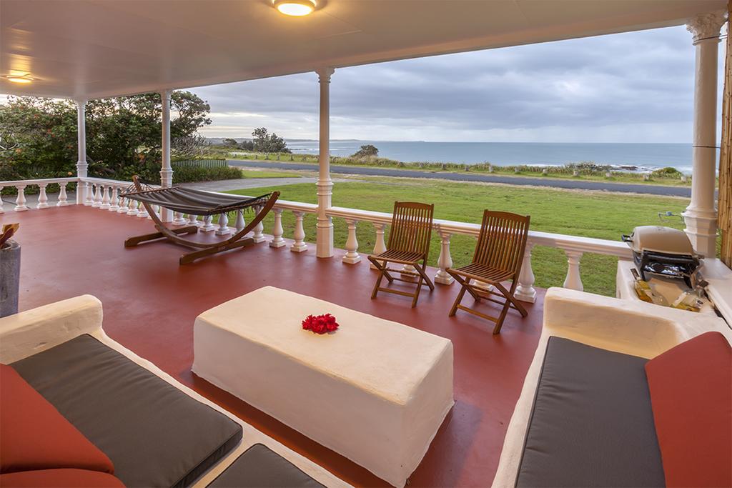 Minnie Water NSW New Castle Holiday