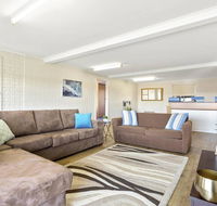 SEASIDE SERENITY 2 - L'Abode Accommodation - New Castle Holiday