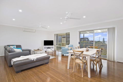 SEAVIEW DREAM - Bonny Hills - New Castle Holiday 1