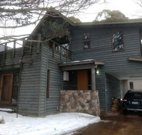 Secret Hut - New Castle Holiday