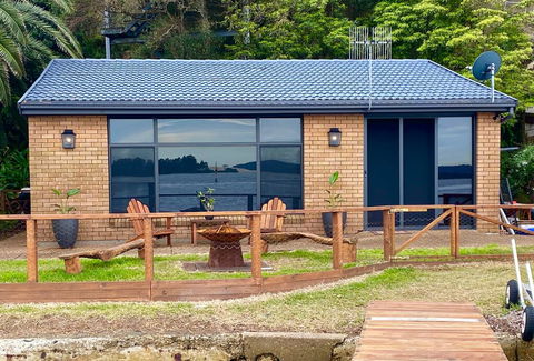 Serenity By The Lake - New Castle Holiday 0