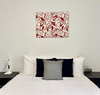 Sevens Avenue Guest House - New Castle Holiday