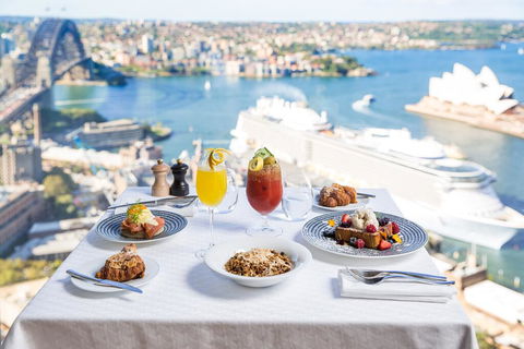 Shangri-La Hotel, Sydney - New Castle Holiday 2