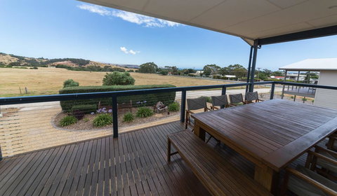 Shearers Rest - 5 Davey Road - New Castle Holiday 2