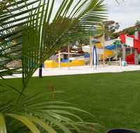 Shelly Beach Holiday Park - New Castle Holiday