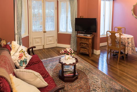 Shelton-Lea Bed & Breakfast - New Castle Holiday 2