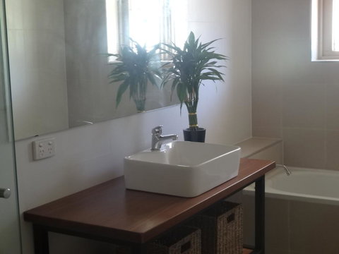 Shepherds Gully - New Castle Holiday 1