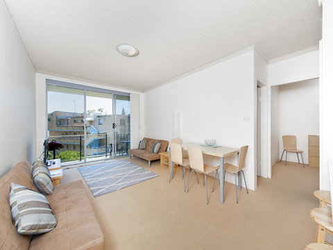 Shoal Bay Road, Bella Vista, Unit 17, 19 - New Castle Holiday 2
