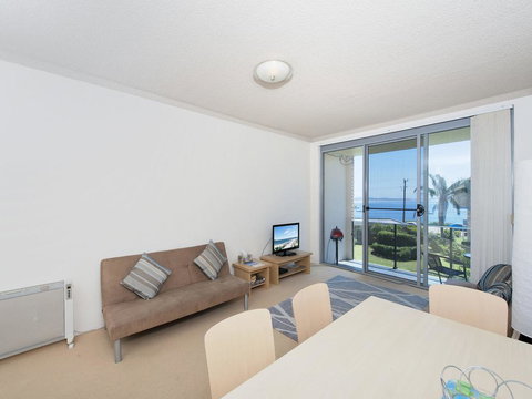 Shoal Bay Road, Bella Vista, Unit 17, 19 - New Castle Holiday 3