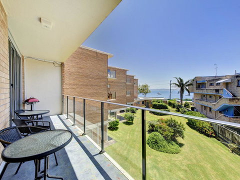 Shoal Bay Road, Bella Vista, Unit 17, 19 - New Castle Holiday 0