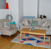 SHORE BEATS WORK - INVERLOCH - New Castle Holiday