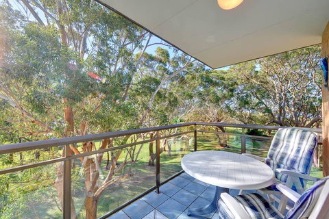 Shoreline - New Castle Holiday 0